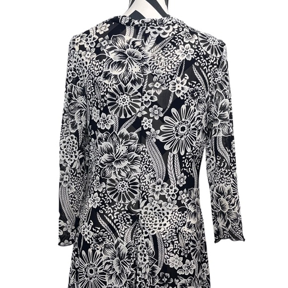 Kaktus Boho Floral Artsy Mesh Asymmetrical Tunic Top - Picture 4 of 10